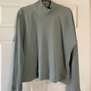 North face light blue waffle cotton top